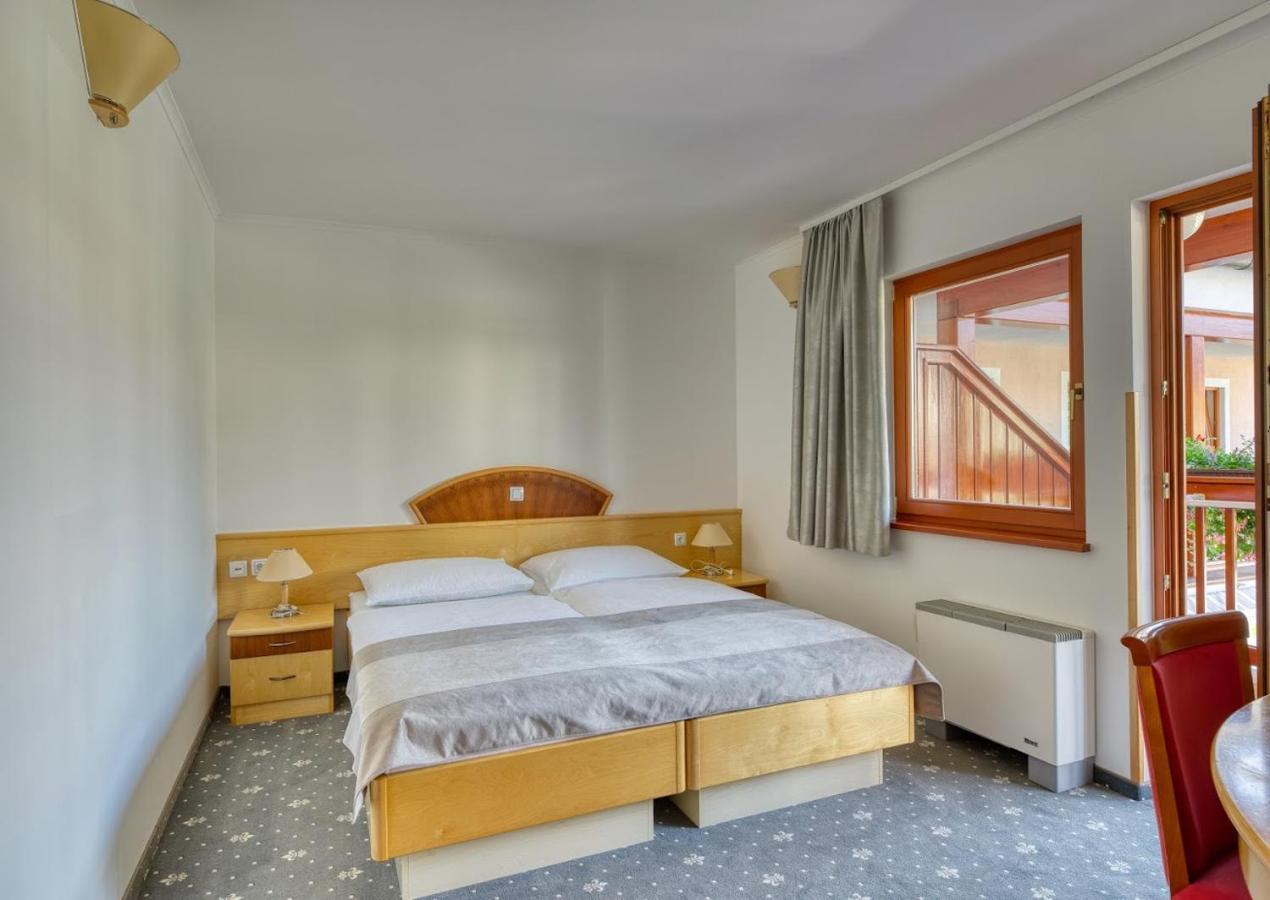 Garni Hotel Zvon Zreče المظهر الخارجي الصورة