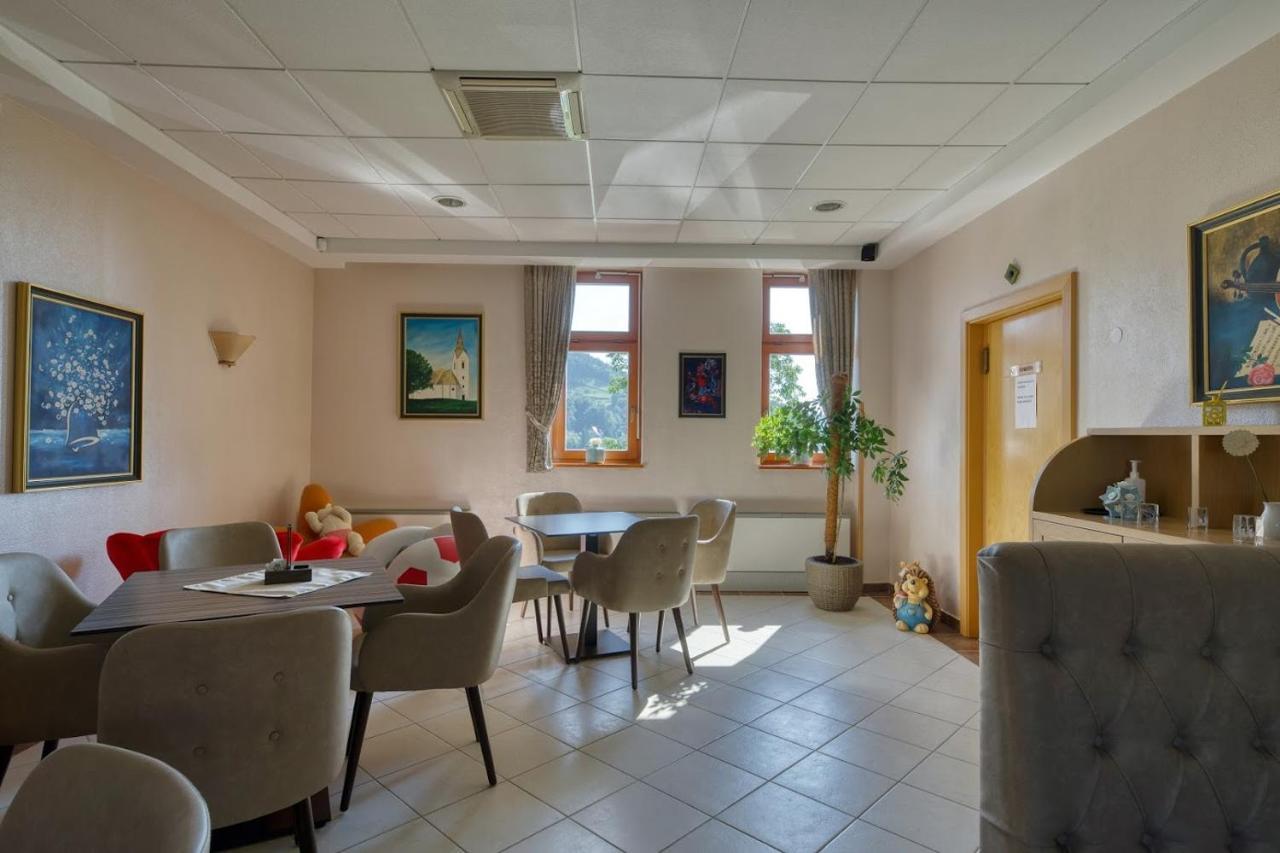Garni Hotel Zvon Zreče المظهر الخارجي الصورة
